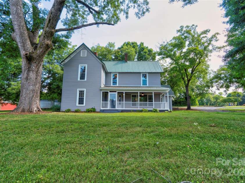 824 Stagecoach Trail, Lawndale, NC 28090.  MLS# CAR4157465, YatesRealty ID 9322. Front