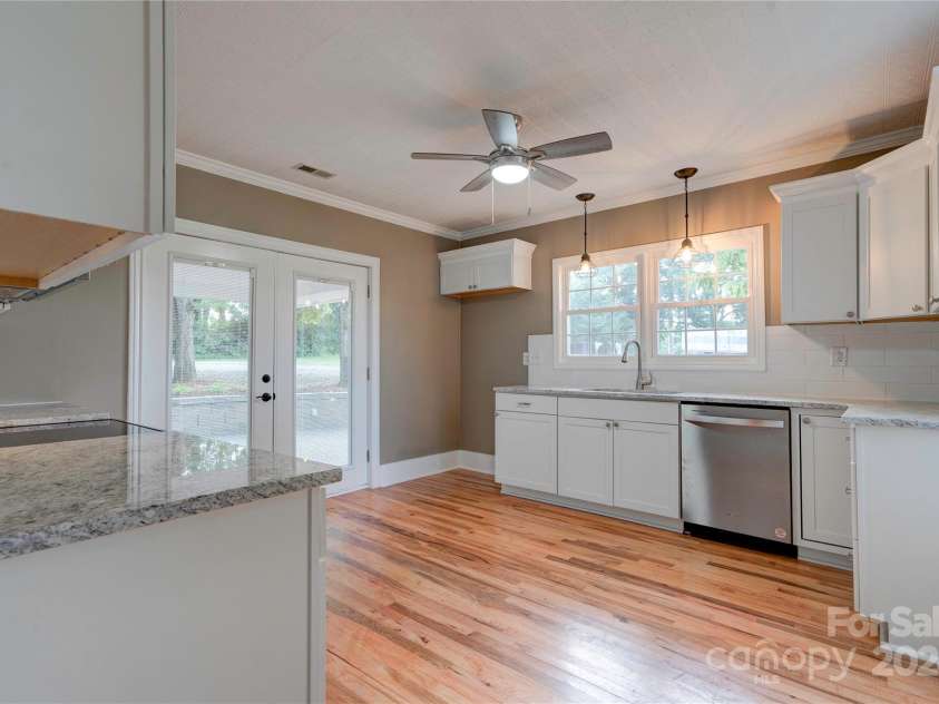 824 Stagecoach Trail, Lawndale, NC 28090.  MLS# CAR4157465, YatesRealty ID 9322. Kitchen