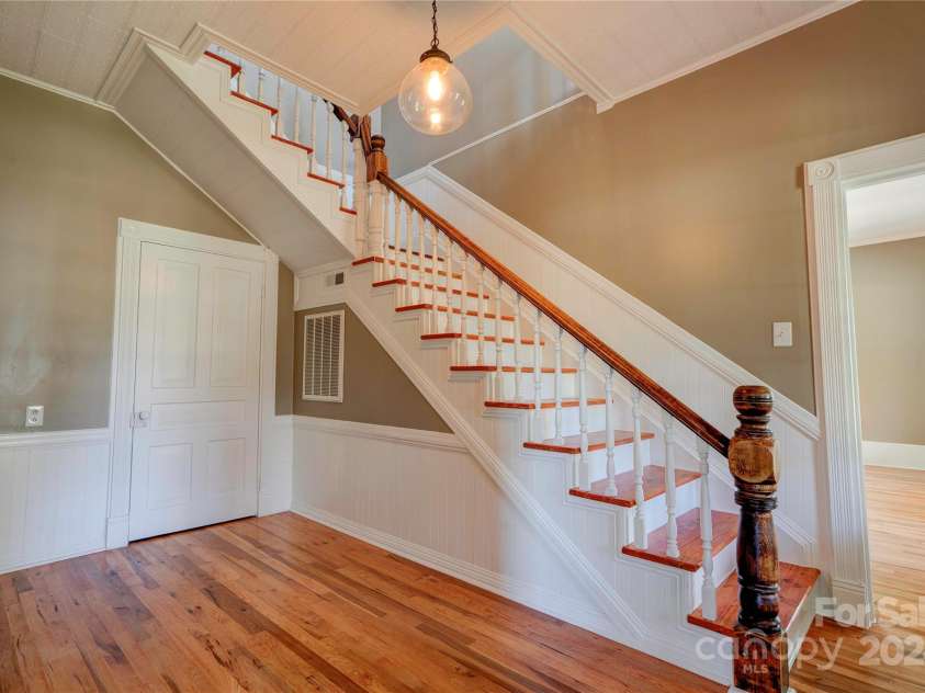 824 Stagecoach Trail, Lawndale, NC 28090.  MLS# CAR4157465, YatesRealty ID 9322. Staircase Foyer