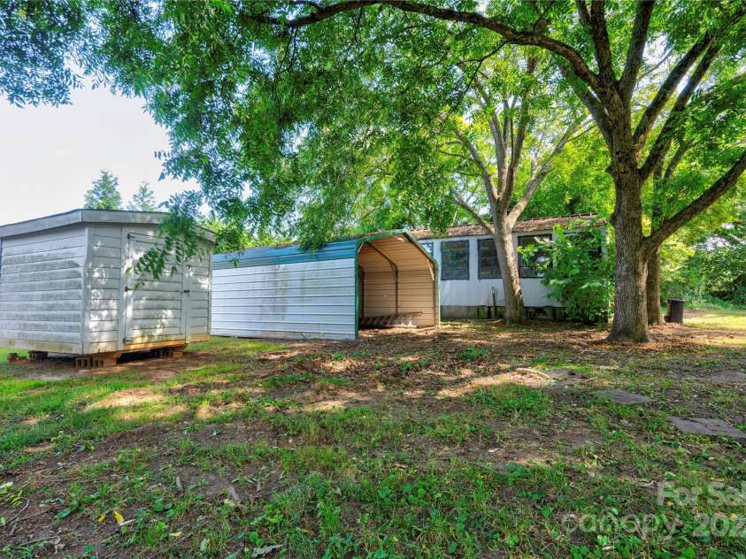824 Stagecoach Trail, Lawndale, NC 28090.  MLS# CAR4157465, YatesRealty ID 9322. Storage Buildings/Shed
