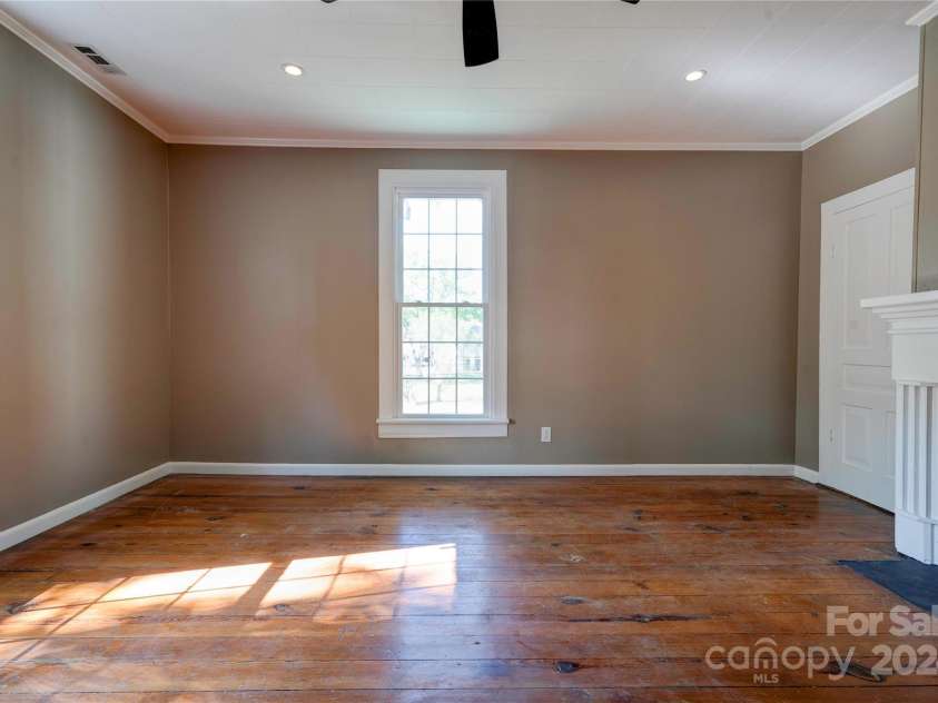 824 Stagecoach Trail, Lawndale, NC 28090.  MLS# CAR4157465, YatesRealty ID 9322. Upstairs Bedroom