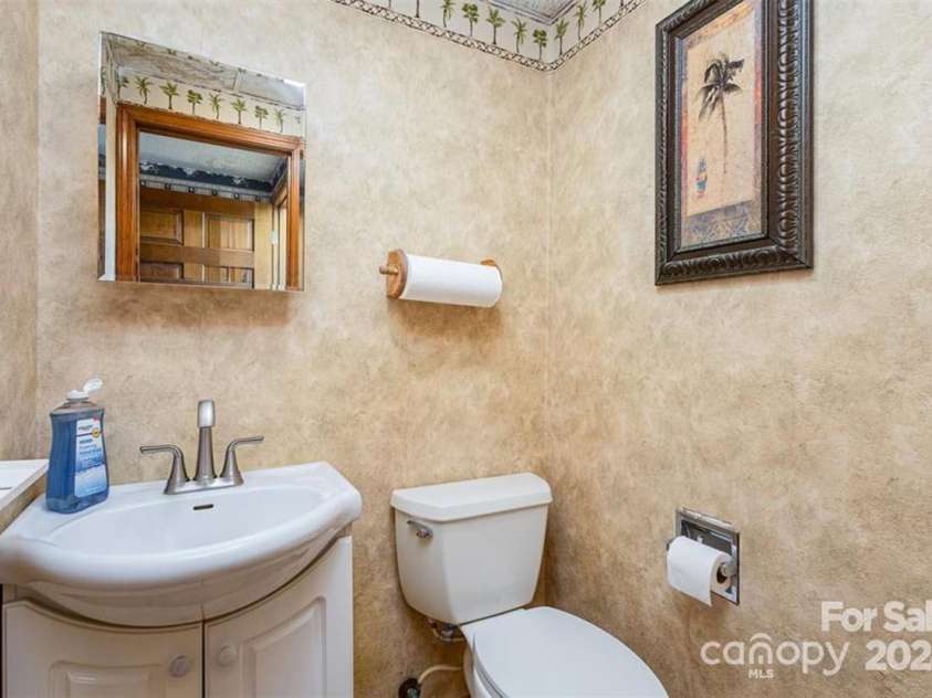 4556 Harley Davidson Drive, Catawba, NC 28609.  MLS# CAR4203797, YatesRealty ID 9323. 