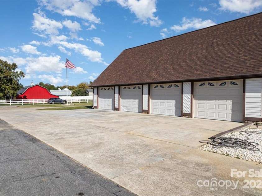 4556 Harley Davidson Drive, Catawba, NC 28609.  MLS# CAR4203797, YatesRealty ID 9323. 