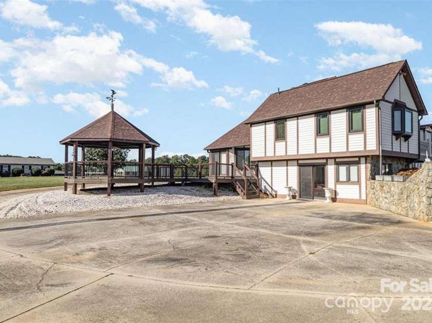 4556 Harley Davidson Drive, Catawba, NC 28609.  MLS# CAR4203797, YatesRealty ID 9323. 