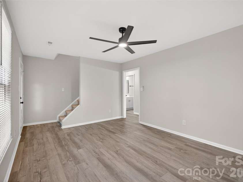 6543 Montezuma Trail, Charlotte, NC 28227.  MLS# CAR4364022, YatesRealty ID 9323. 