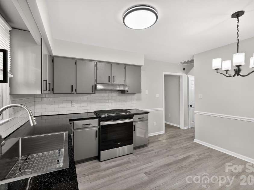6543 Montezuma Trail, Charlotte, NC 28227.  MLS# CAR4364022, YatesRealty ID 9323. 