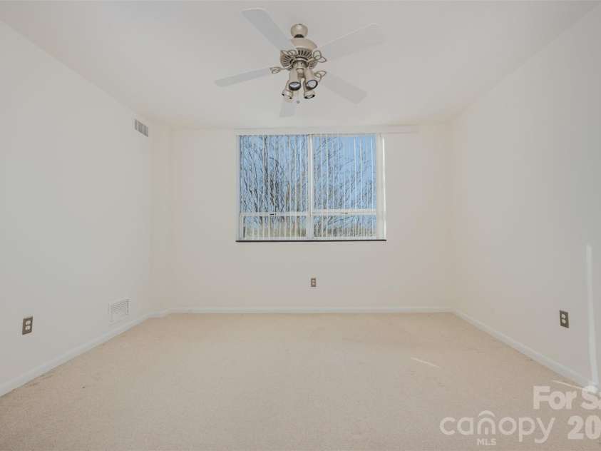 1300 Reece Road, Charlotte, NC 28209.  MLS# CAR4322239, YatesRealty ID 9326. 