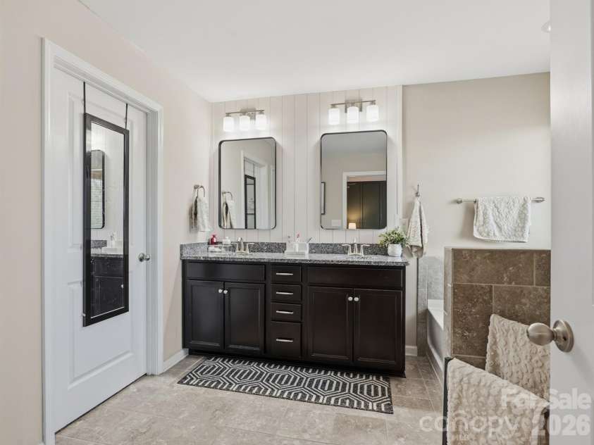 6020 Gribble Lane, Lancaster, SC 29720.  MLS# CAR4354642, YatesRealty ID 9328. 