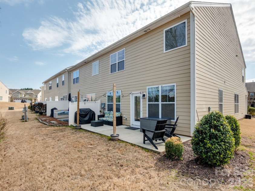 6020 Gribble Lane, Lancaster, SC 29720.  MLS# CAR4354642, YatesRealty ID 9328. 