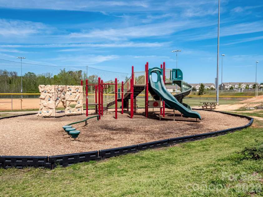 6020 Gribble Lane, Lancaster, SC 29720.  MLS# CAR4354642, YatesRealty ID 9328. 