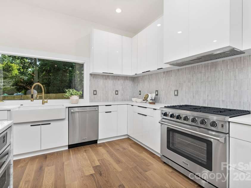 2414 7th Street, Charlotte, NC 28204.  MLS# CAR4320000, YatesRealty ID 9329. 