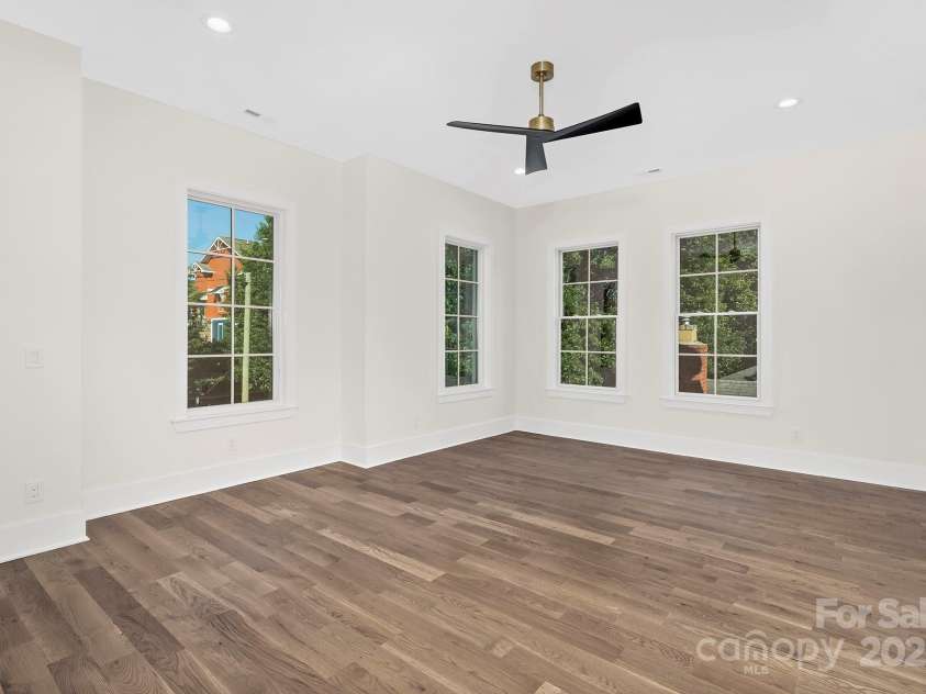 2414 7th Street, Charlotte, NC 28204.  MLS# CAR4320000, YatesRealty ID 9329. 