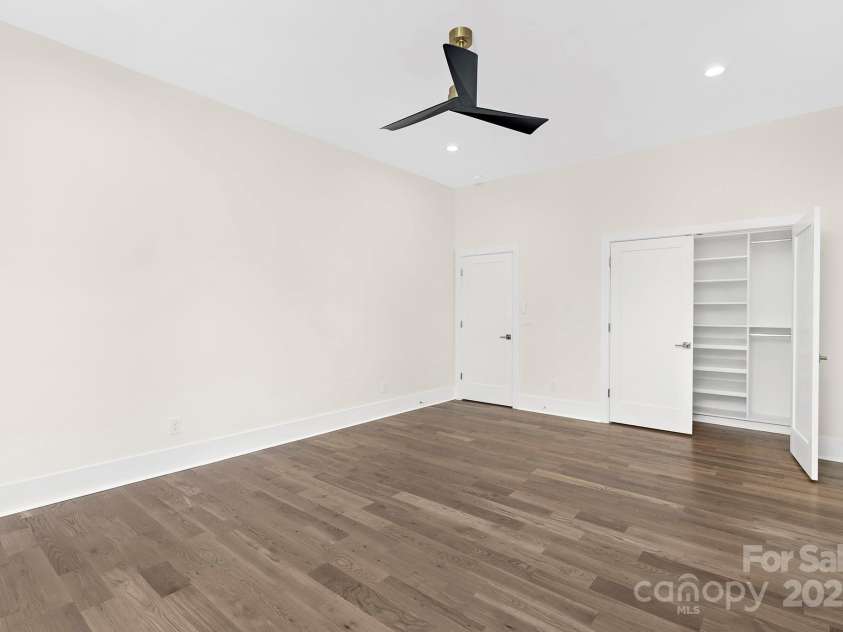 2414 7th Street, Charlotte, NC 28204.  MLS# CAR4320000, YatesRealty ID 9329. 