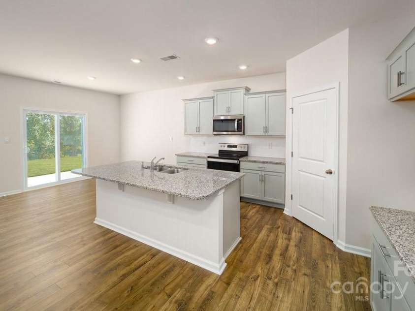 256 Shorthorn Road, Fletcher, NC 28732.  MLS# CAR4217088, YatesRealty ID 933. 