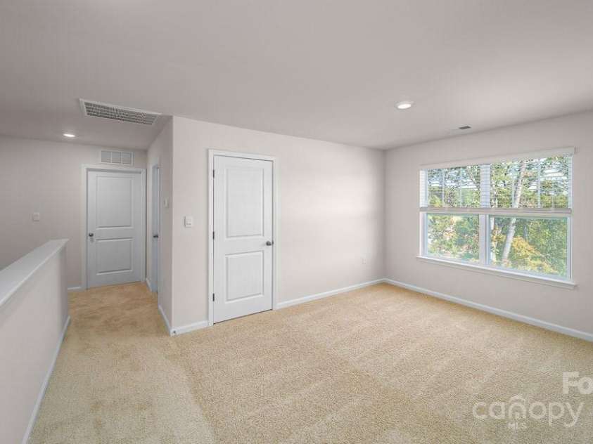 256 Shorthorn Road, Fletcher, NC 28732.  MLS# CAR4217088, YatesRealty ID 933. 