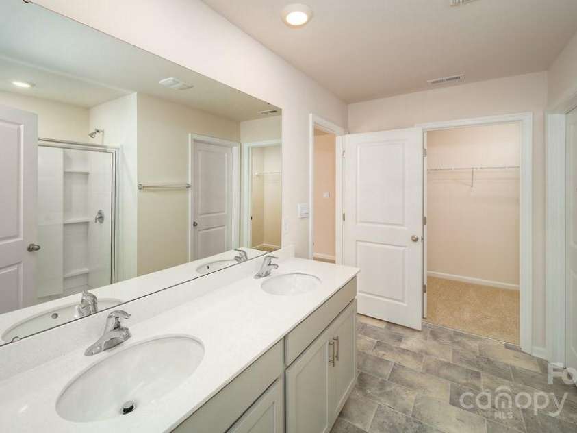 256 Shorthorn Road, Fletcher, NC 28732.  MLS# CAR4217088, YatesRealty ID 933. 