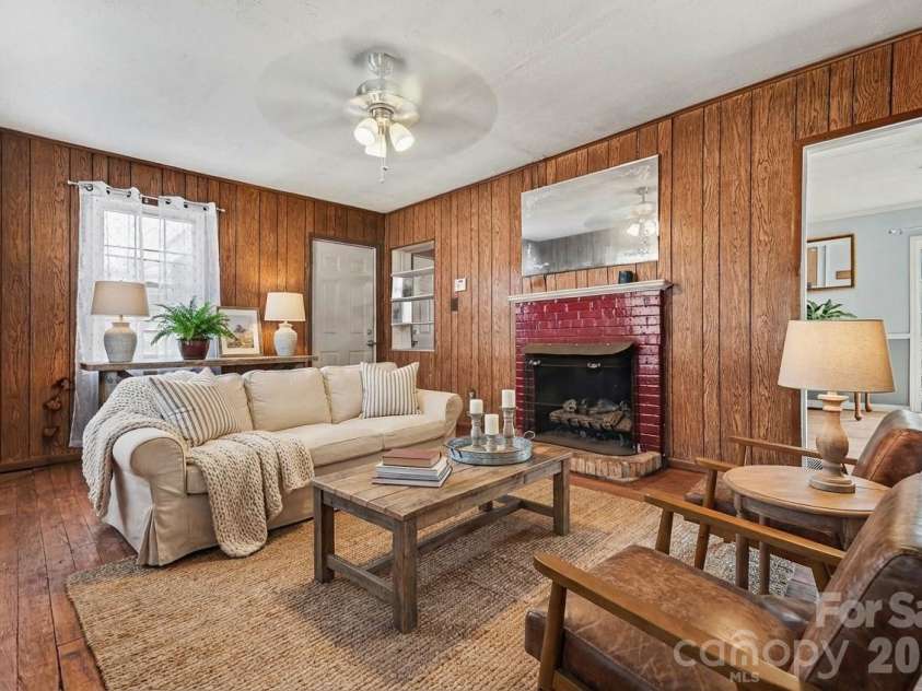 1048 Old Thompson Avenue, Lancaster, SC 29720.  MLS# CAR4341659, YatesRealty ID 9331. Virtually staged