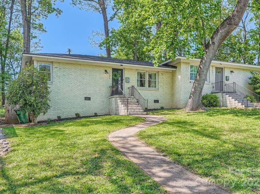 1702 Herrin Avenue, Charlotte, NC 28205.  MLS# CAR4245828, YatesRealty ID 9331. 