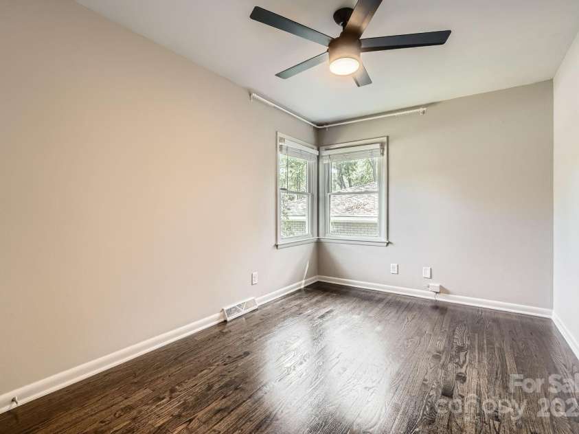 1702 Herrin Avenue, Charlotte, NC 28205.  MLS# CAR4245828, YatesRealty ID 9331. 