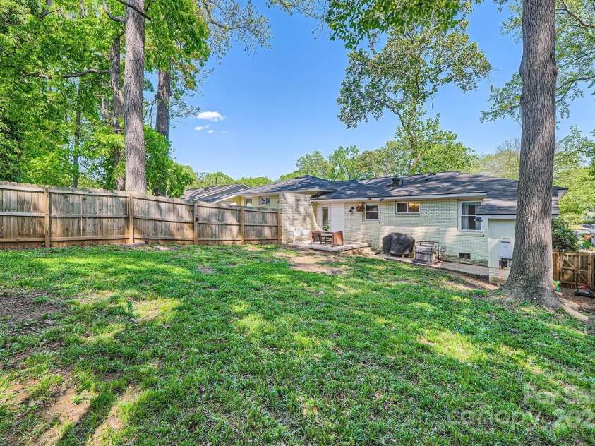 1702 Herrin Avenue, Charlotte, NC 28205.  MLS# CAR4245828, YatesRealty ID 9331. 