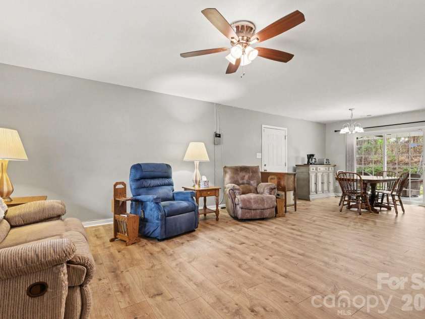 3071 Georgetown Road, Lancaster, SC 29720.  MLS# CAR4364799, YatesRealty ID 9334. 