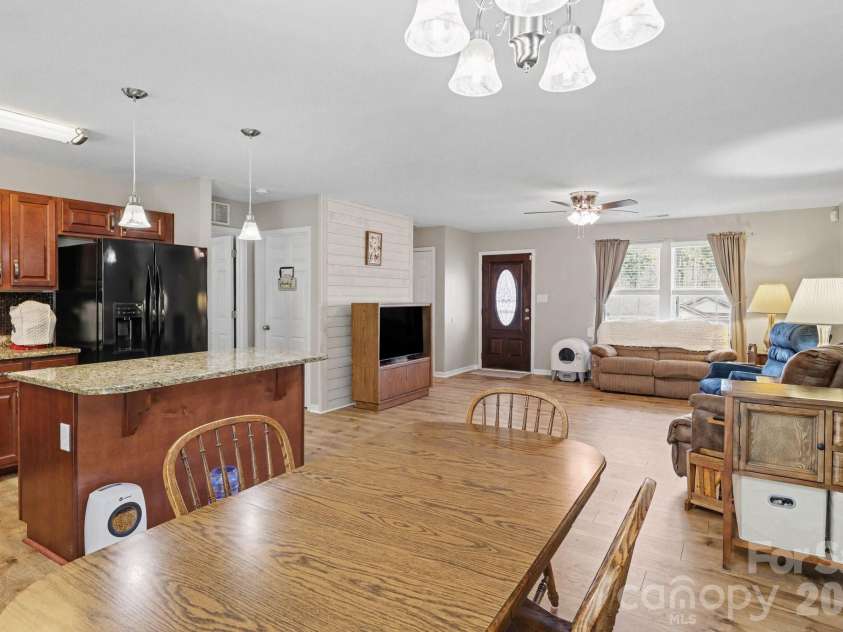3071 Georgetown Road, Lancaster, SC 29720.  MLS# CAR4364799, YatesRealty ID 9334. 