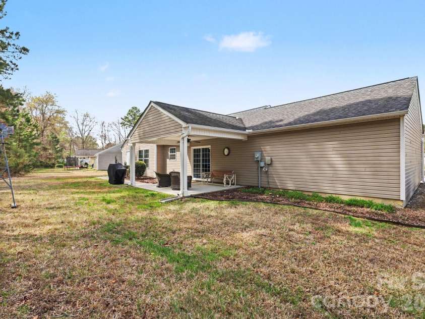 3071 Georgetown Road, Lancaster, SC 29720.  MLS# CAR4364799, YatesRealty ID 9334. 