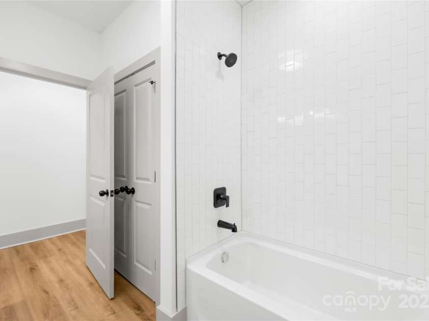 5147 Star Magnolia Court, Clover, SC 29710.  MLS# CAR4223611, YatesRealty ID 9335. 