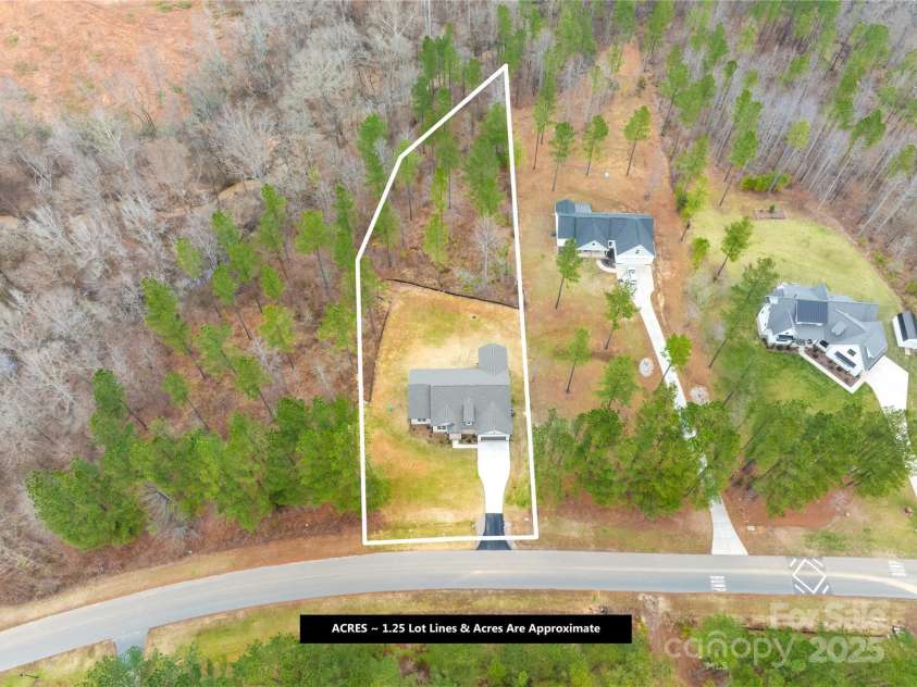 5147 Star Magnolia Court, Clover, SC 29710.  MLS# CAR4223611, YatesRealty ID 9335. 