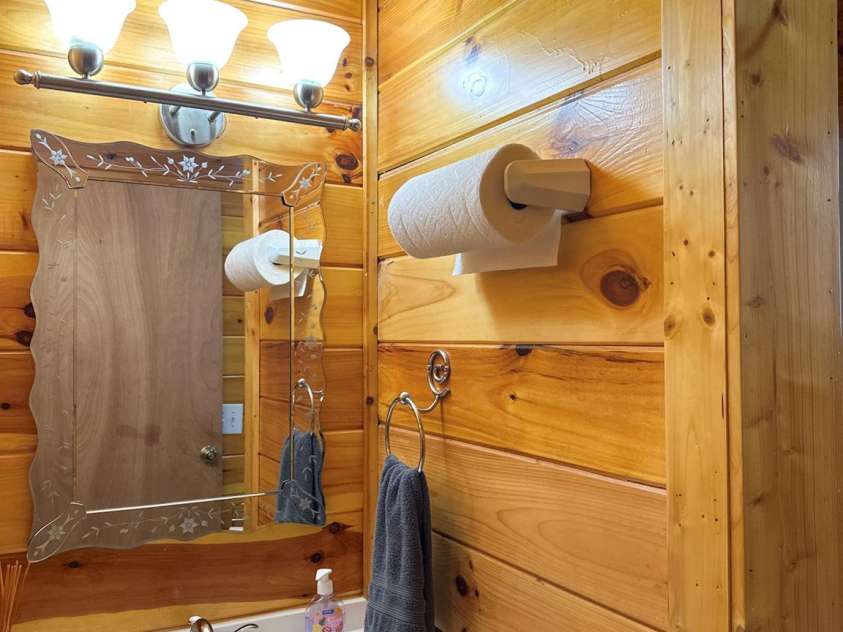 383 Blue Mist Mountain Road, Whittier, NC 28789.  MLS# CAR4199565, YatesRealty ID 9337. 