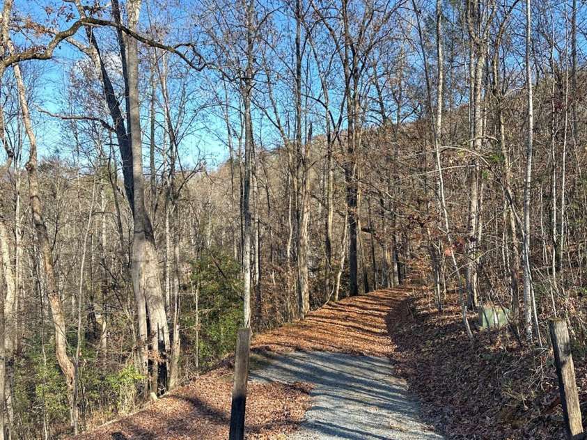 383 Blue Mist Mountain Road, Whittier, NC 28789.  MLS# CAR4199565, YatesRealty ID 9337. 