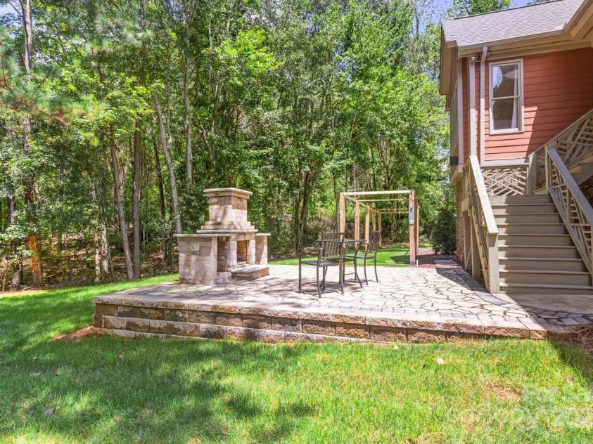 1327 Moonshadow Lane, Shelby, NC 28150.  MLS# CAR4292339, YatesRealty ID 9338. 