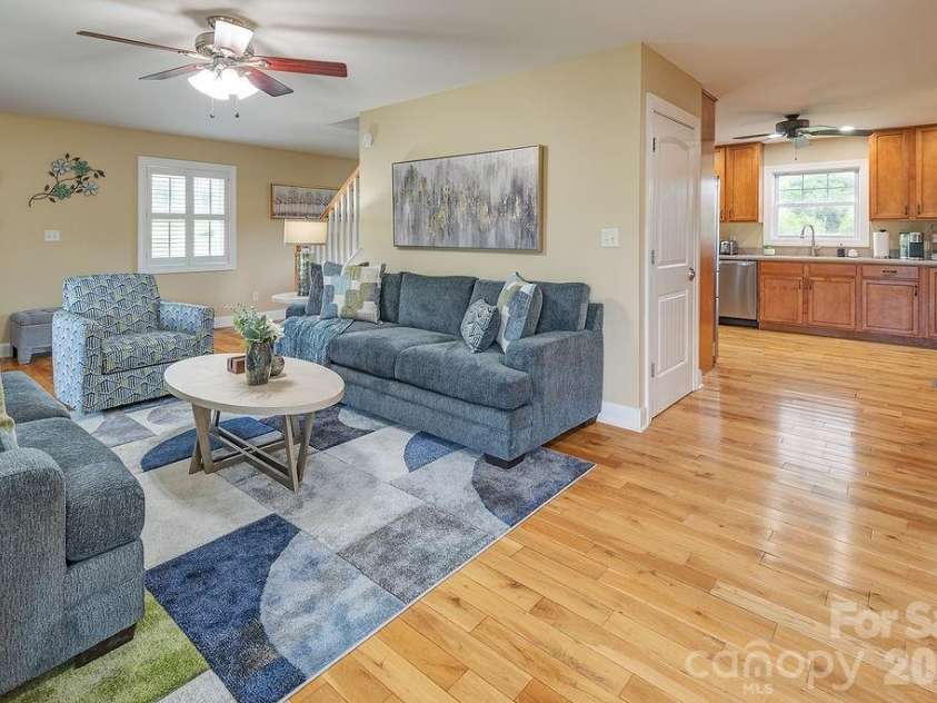 216 Reilly Drive, Leicester, NC 28748.  MLS# CAR4355484, YatesRealty ID 9338. 