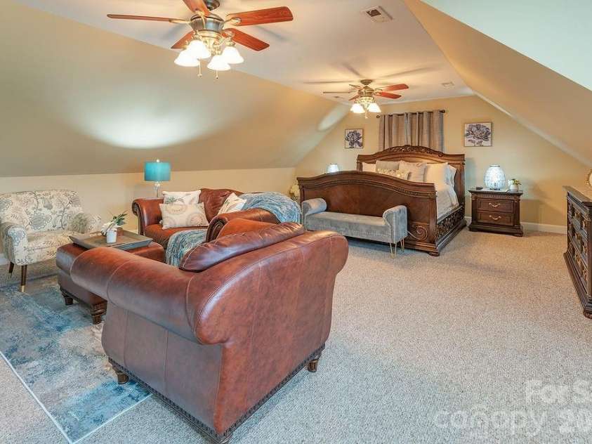 216 Reilly Drive, Leicester, NC 28748.  MLS# CAR4355484, YatesRealty ID 9338. 