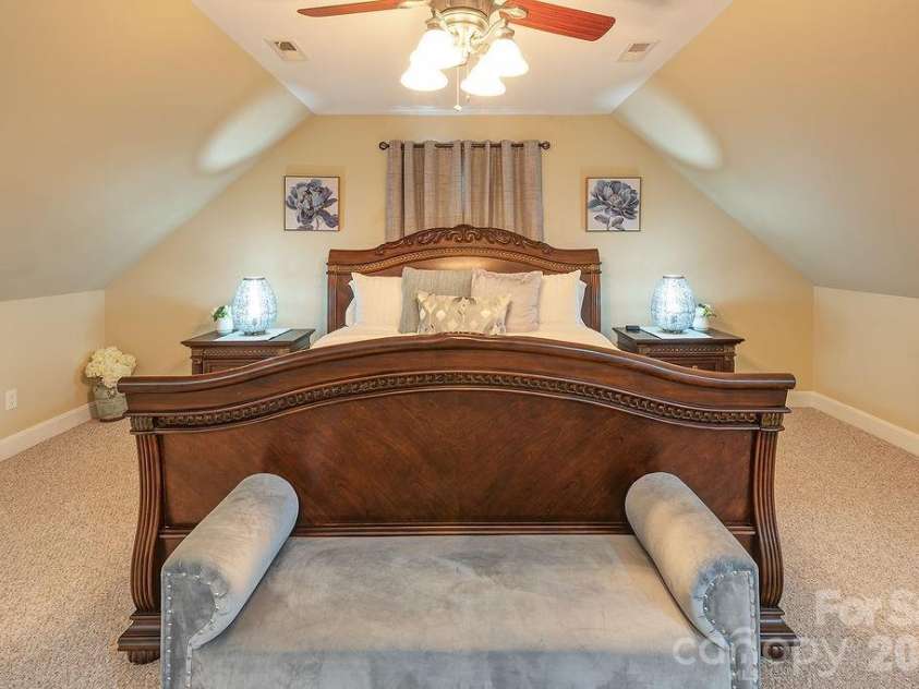216 Reilly Drive, Leicester, NC 28748.  MLS# CAR4355484, YatesRealty ID 9338. 