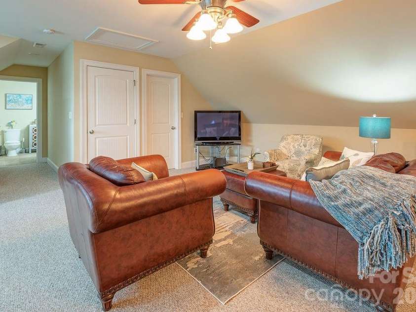216 Reilly Drive, Leicester, NC 28748.  MLS# CAR4355484, YatesRealty ID 9338. 