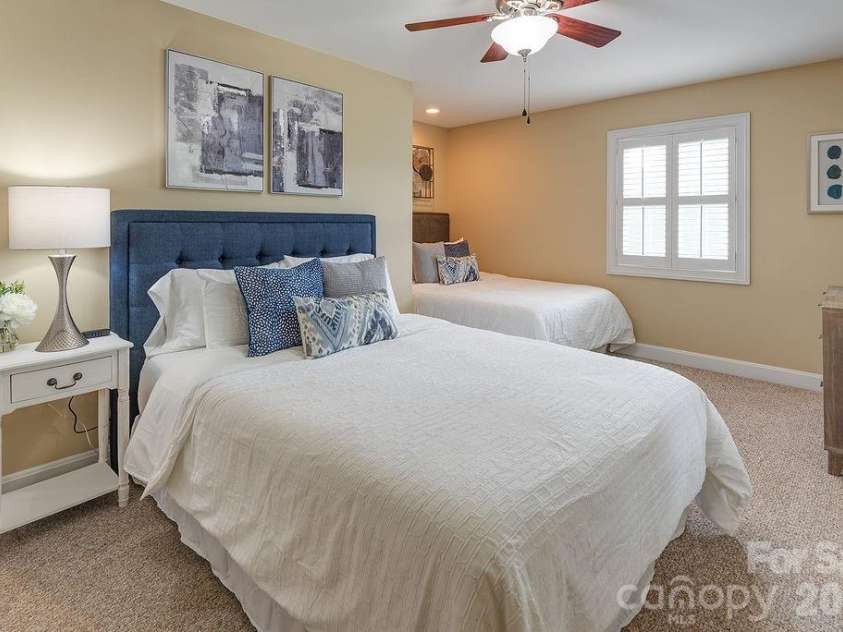 216 Reilly Drive, Leicester, NC 28748.  MLS# CAR4355484, YatesRealty ID 9338. 