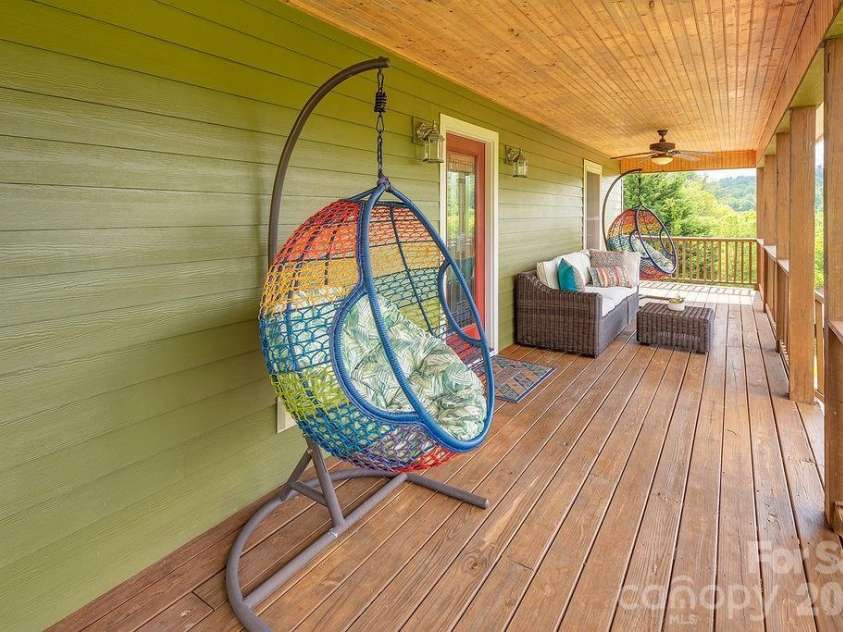 216 Reilly Drive, Leicester, NC 28748.  MLS# CAR4355484, YatesRealty ID 9338. 