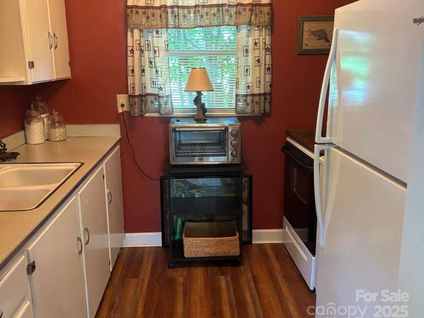 1555 Soco Road, Maggie Valley, NC 28751.  MLS# CAR4288226, YatesRealty ID 934. 