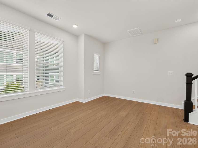1140 Bismuth Lane, Charlotte, NC 28211.  MLS# CAR4350907, YatesRealty ID 9343. 
