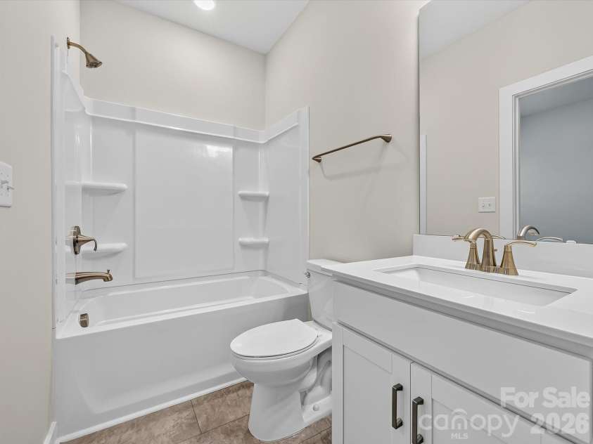 1140 Bismuth Lane, Charlotte, NC 28211.  MLS# CAR4350907, YatesRealty ID 9343. 