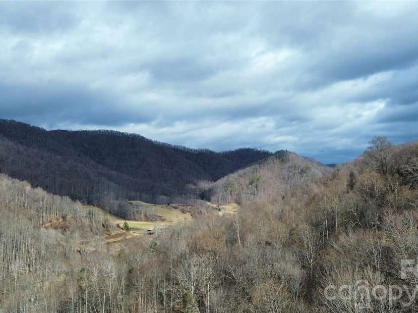 17619 Nc 209 Highway, Hot Springs, NC 28743.  MLS# CAR4359158, YatesRealty ID 9344. 
