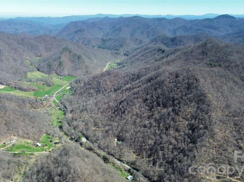 17619 Nc 209 Highway, Hot Springs, NC 28743.  MLS# CAR4359158, YatesRealty ID 9344. 