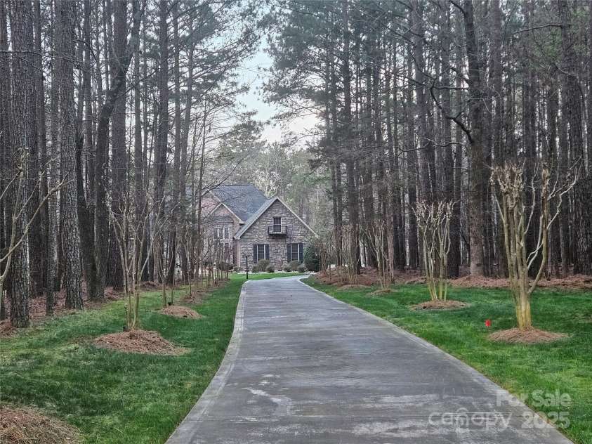 1832 Marthas Vineyard Road, York, SC 29745.  MLS# CAR4238235, YatesRealty ID 9344. 