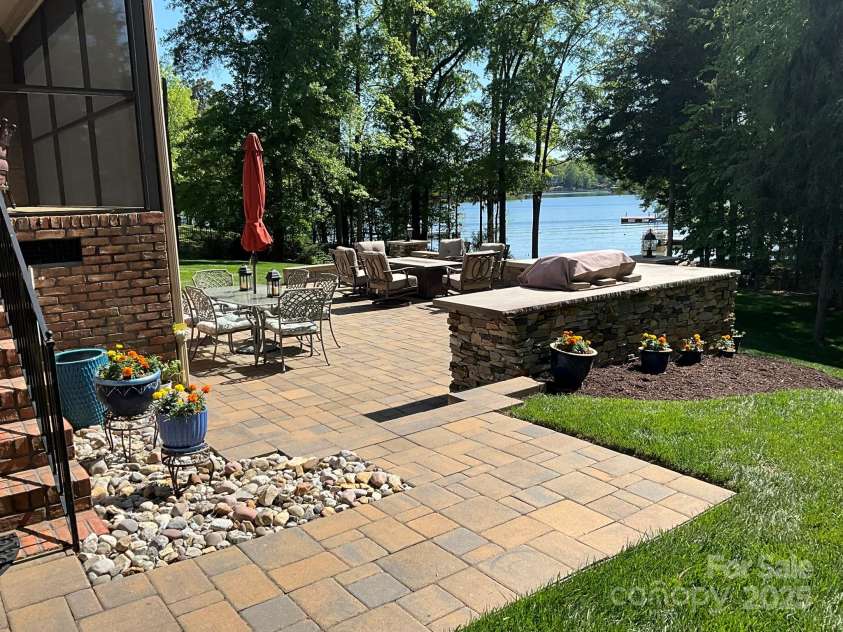 1832 Marthas Vineyard Road, York, SC 29745.  MLS# CAR4238235, YatesRealty ID 9344. 