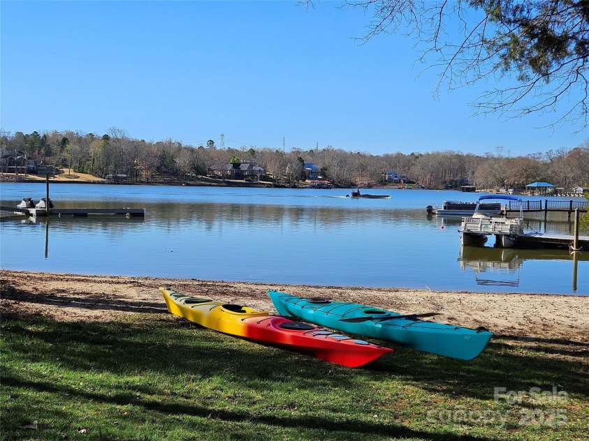 1832 Marthas Vineyard Road, York, SC 29745.  MLS# CAR4238235, YatesRealty ID 9344. 