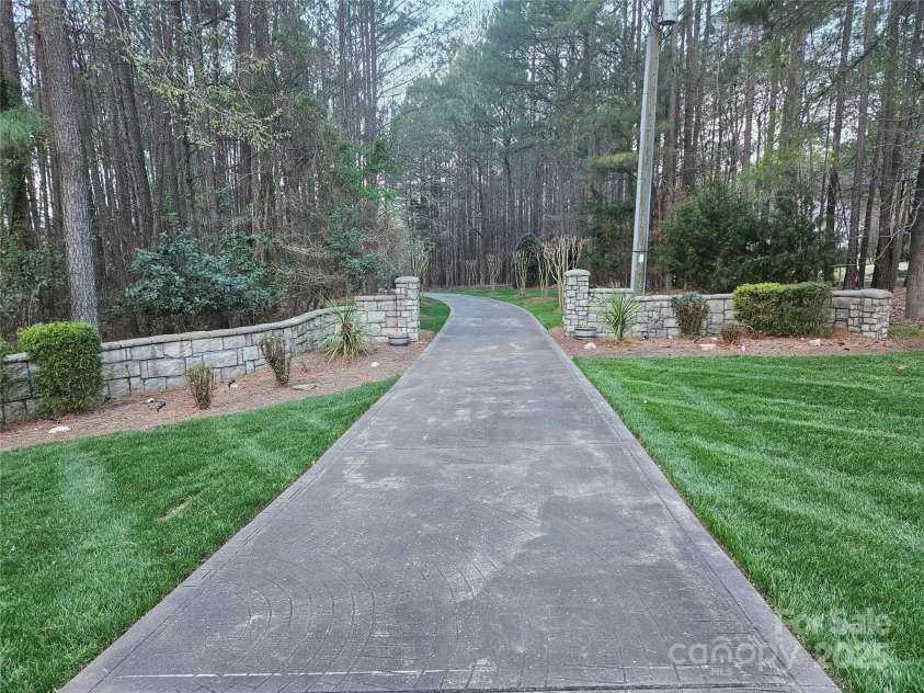 1832 Marthas Vineyard Road, York, SC 29745.  MLS# CAR4238235, YatesRealty ID 9344. 