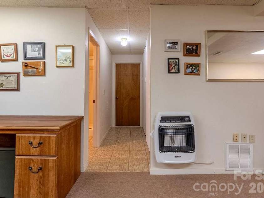 200 Mica Circle, Franklin, NC 28734.  MLS# CAR4350211, YatesRealty ID 9346. 