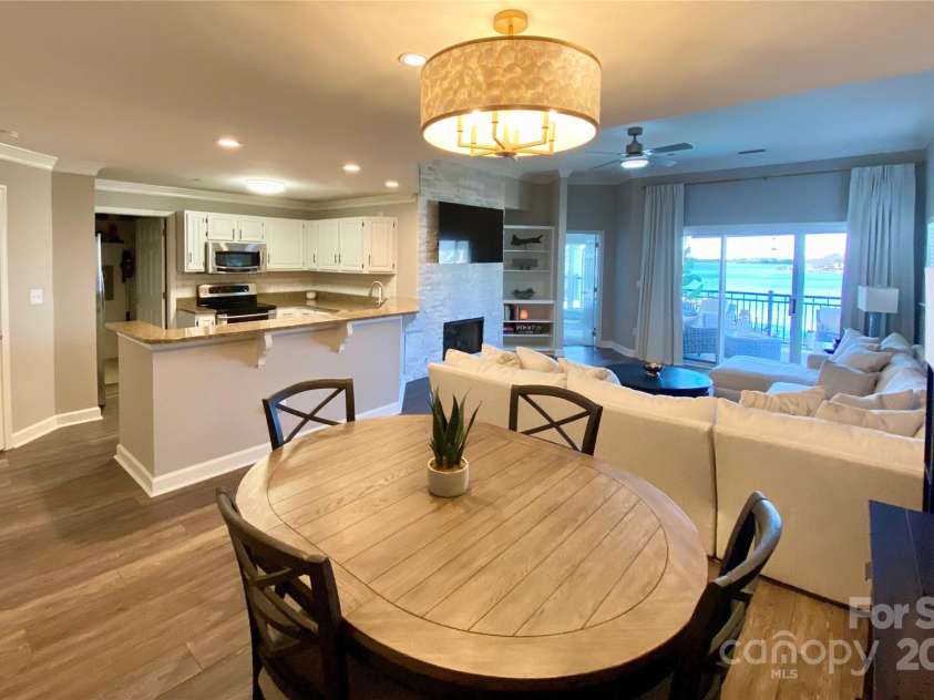 17810 Half Moon Lane, Cornelius, NC 28031.  MLS# CAR4248678, YatesRealty ID 9348. 