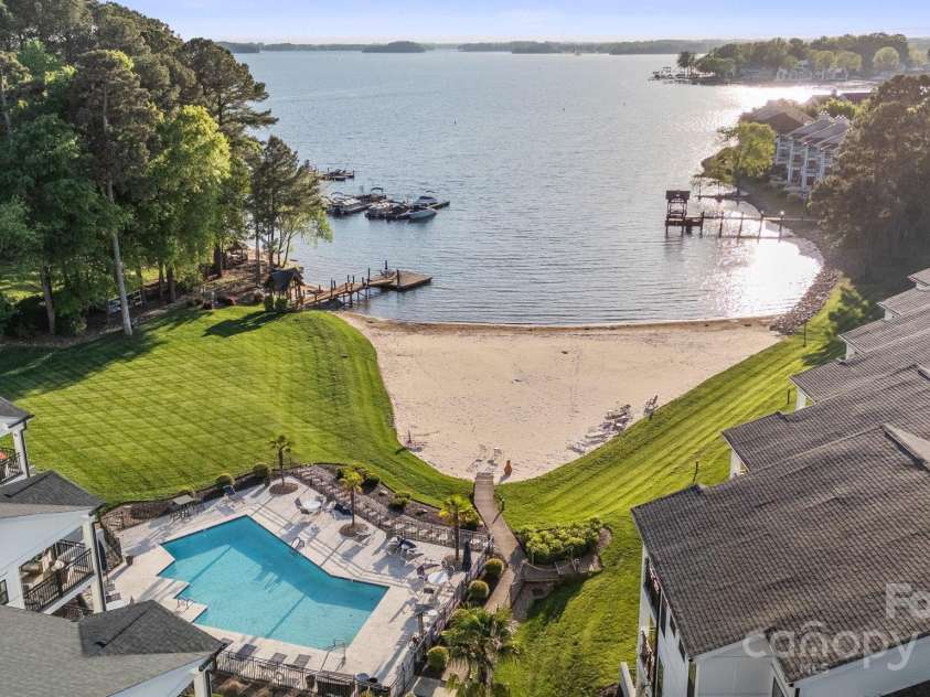 17810 Half Moon Lane, Cornelius, NC 28031.  MLS# CAR4248678, YatesRealty ID 9348. 